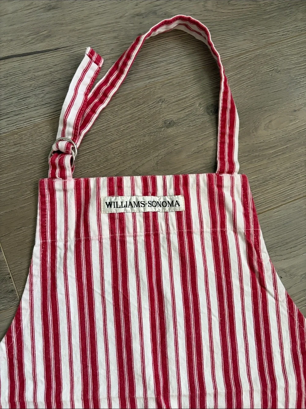 Williams Sonoma Red and White Striped Cotton Kitchen Apron